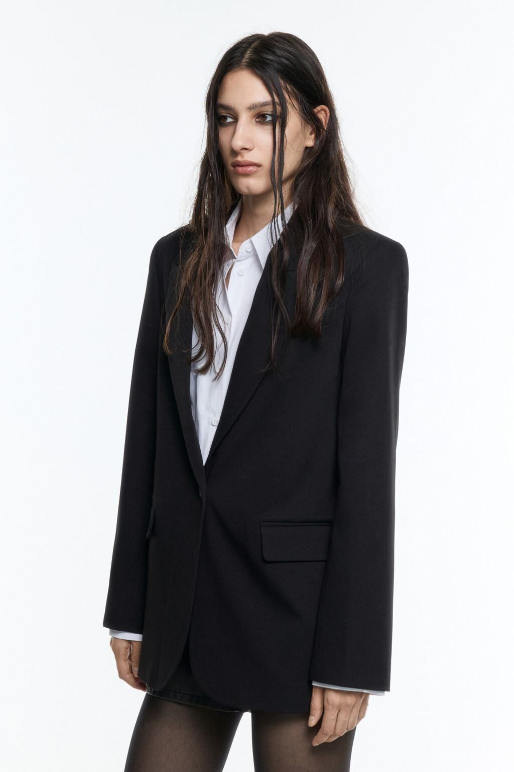 Пиджак прямой однобортный классического кроя - цвет черный - 4