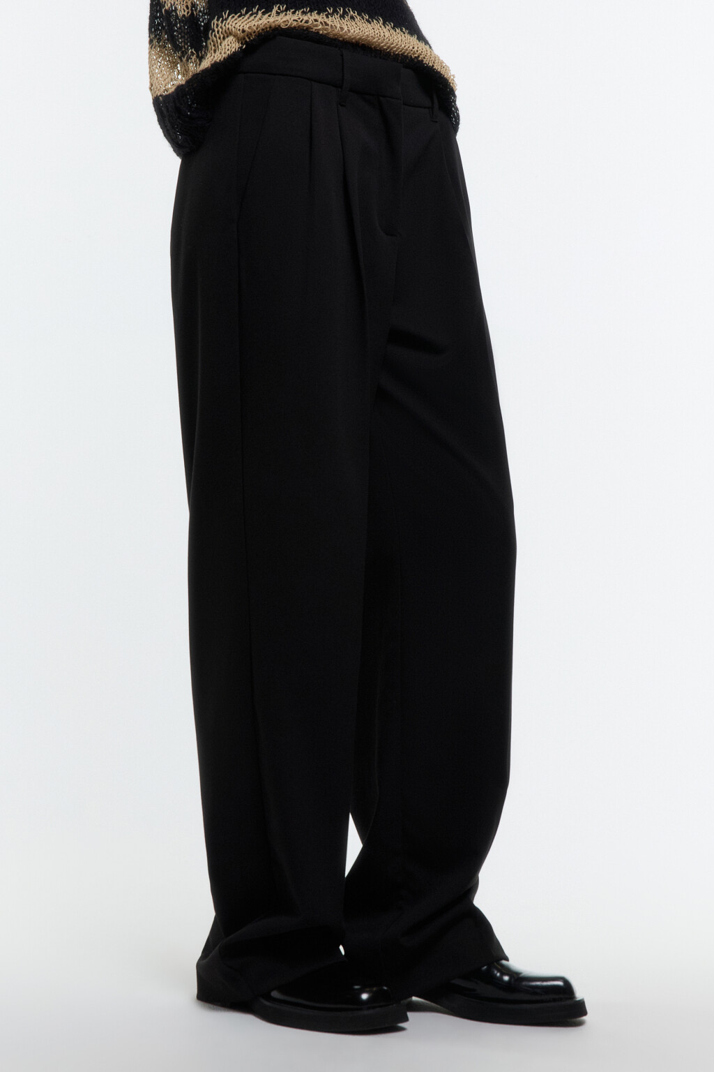 Брюки широкие костюмные с низкой посадкой - цвет черный - 3