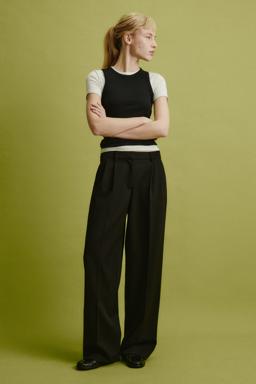 Брюки костюмные с высокой посадкой - цвет черный - 5