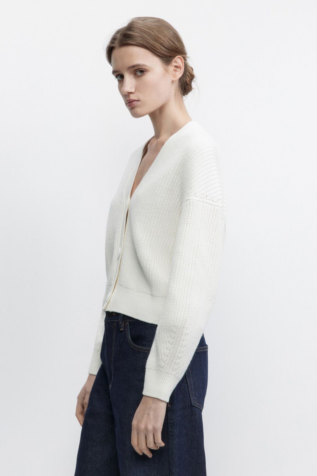 Кардиган короткий вязаный в рубчик - цвет бежевый - 3