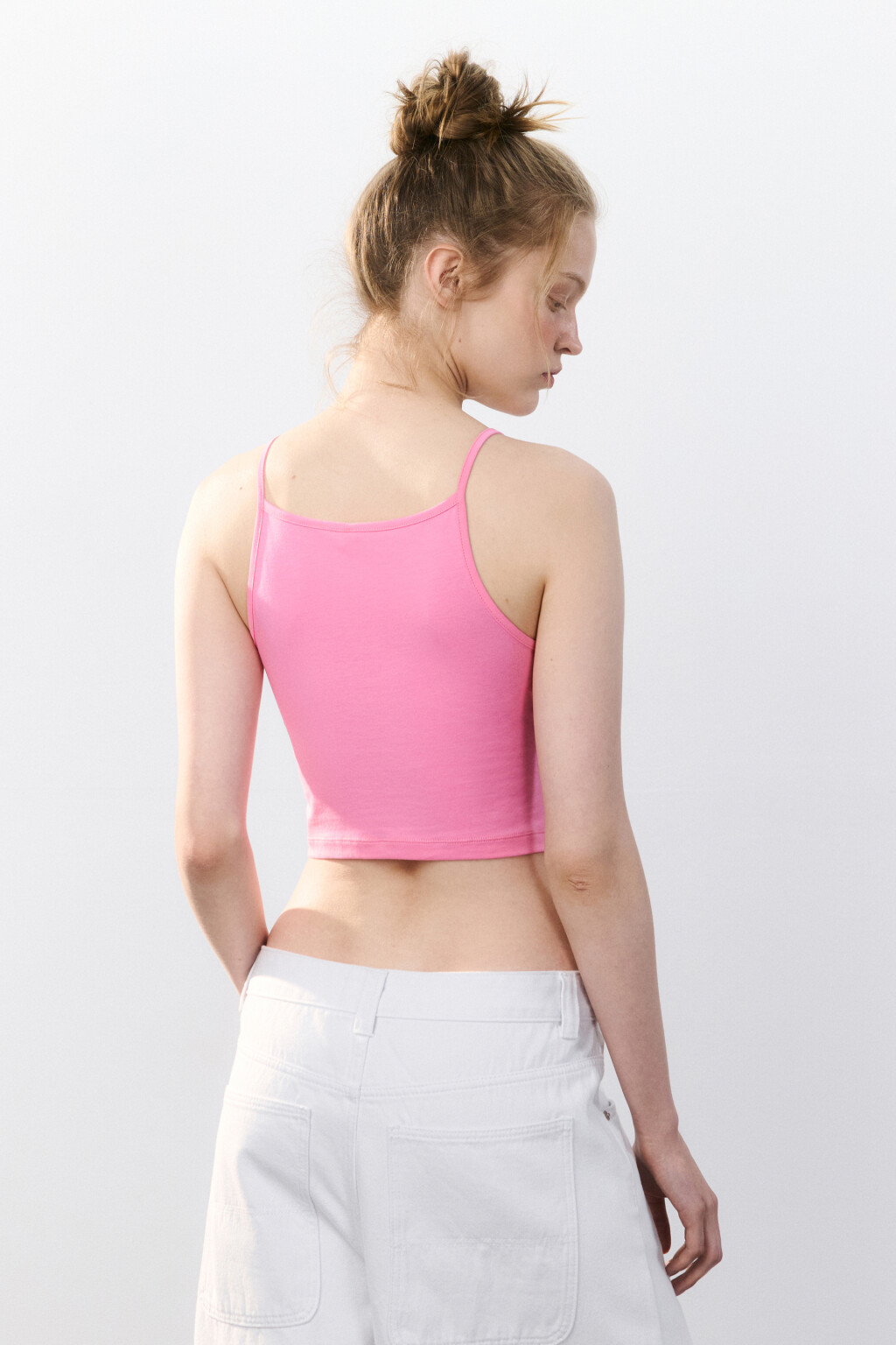 Майка-топ на тонких бретелях - цвет розовый - 3