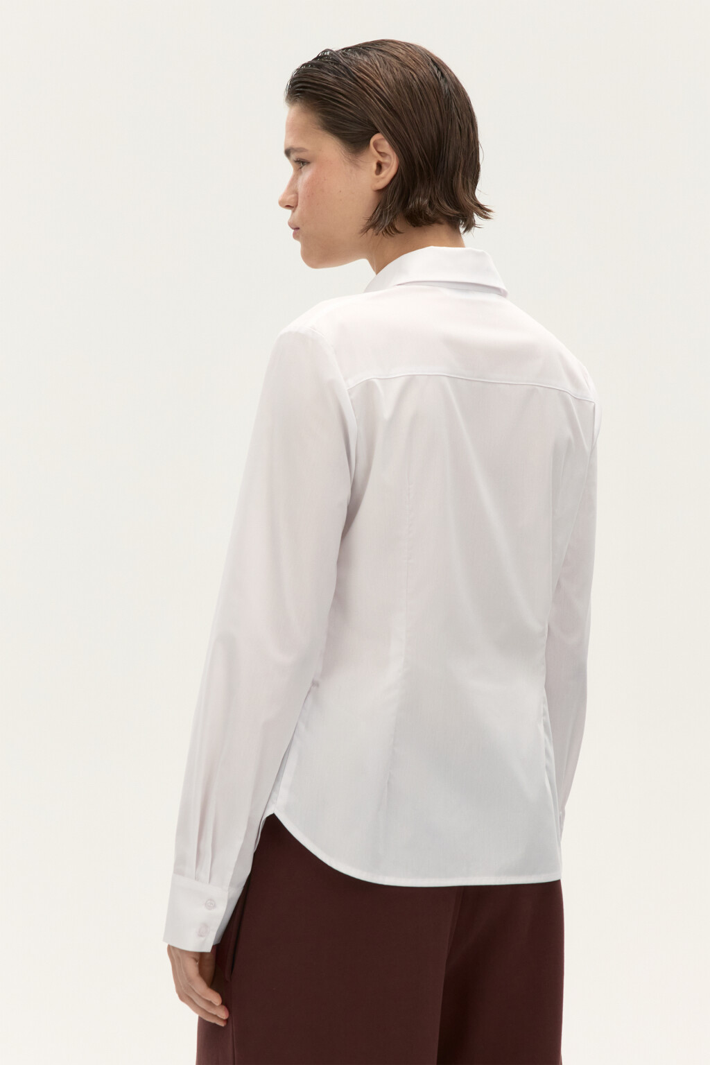 Блузка приталенная с длинными рукавами - цвет белый - 11