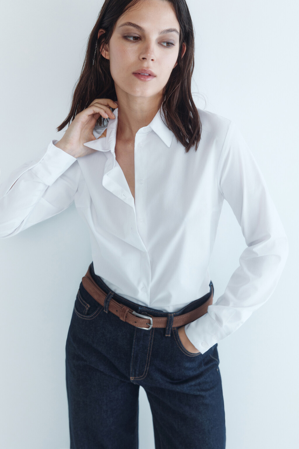 Блузка-рубашка Cambridge базовая полуприталенная - цвет белый - 2