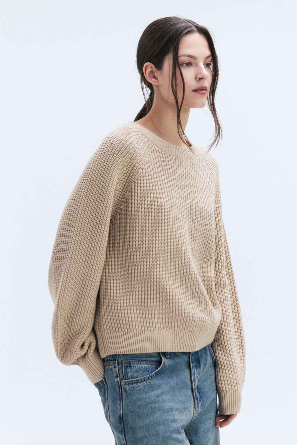 Джемпер вязаный в рубчик с рукавами-реглан - цвет бежевый - 4