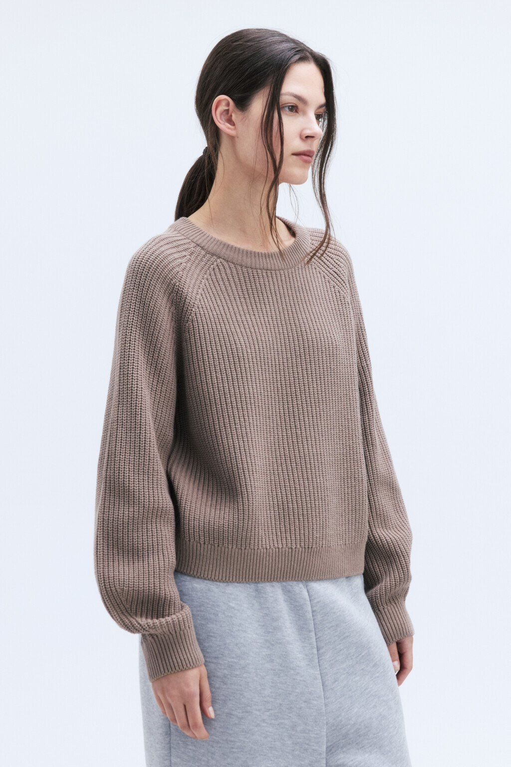 Джемпер вязаный в рубчик с рукавами-реглан - цвет бежевый - 4