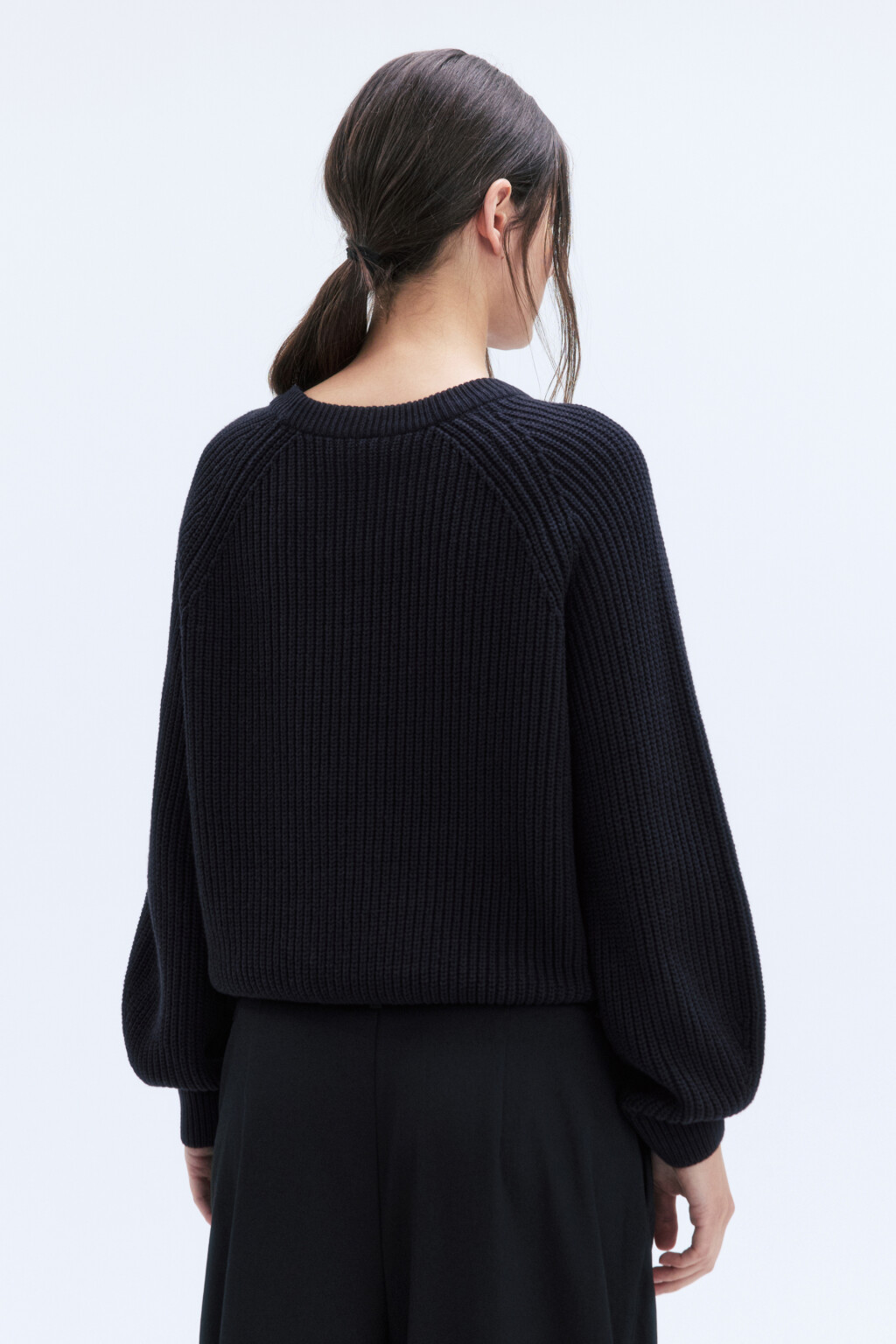 Джемпер вязаный в рубчик с рукавами-реглан - цвет черный - 4