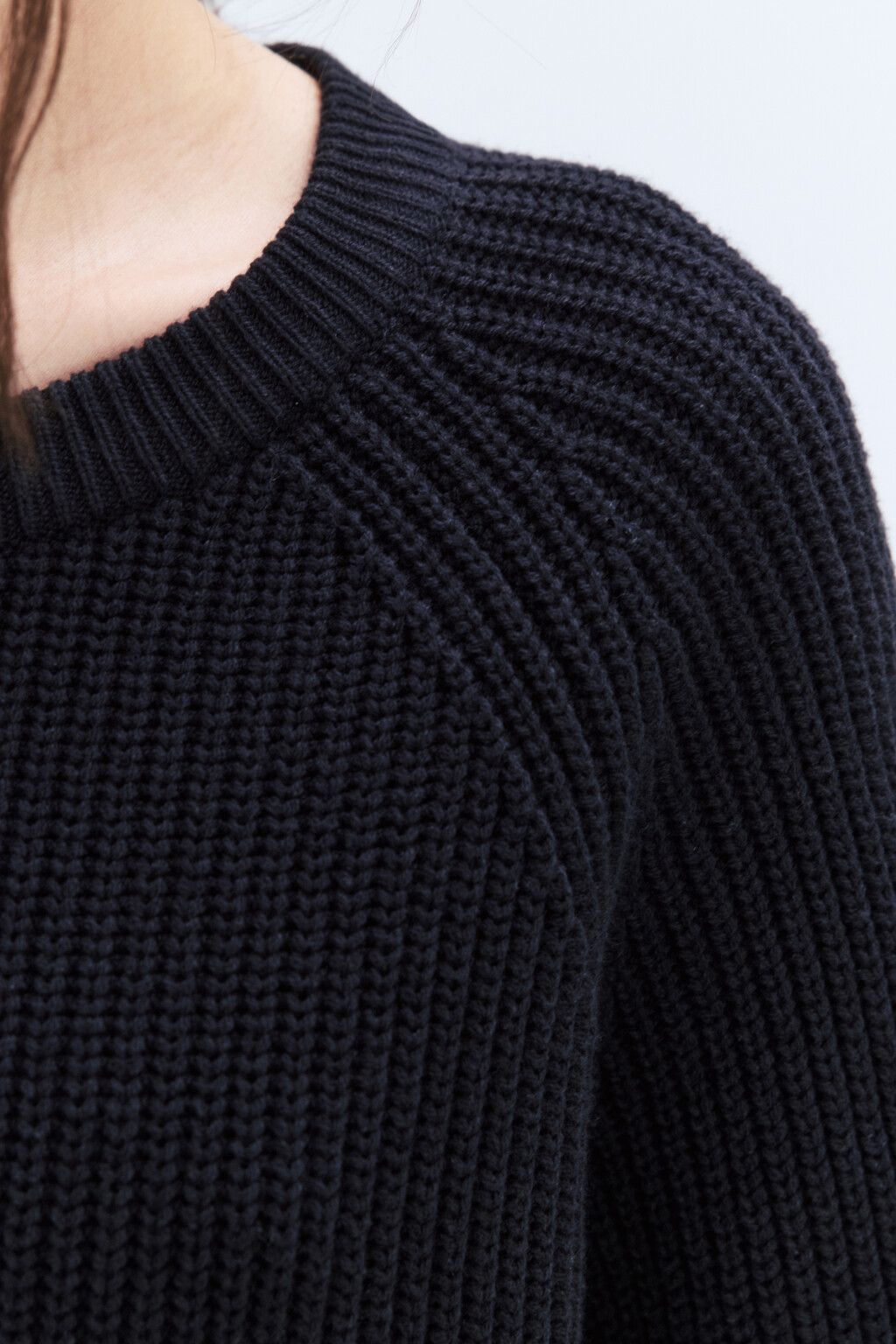 Джемпер вязаный в рубчик с рукавами-реглан - цвет черный - 6