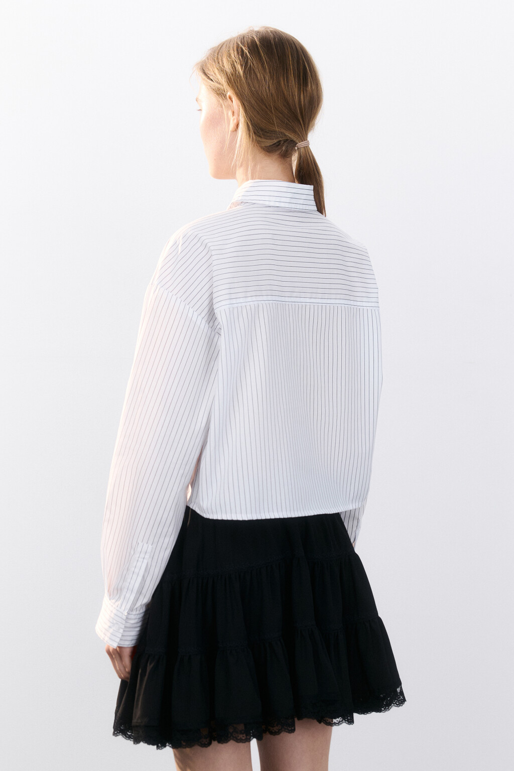 Блузка-рубашка укороченная в полоску - цвет белый - 3