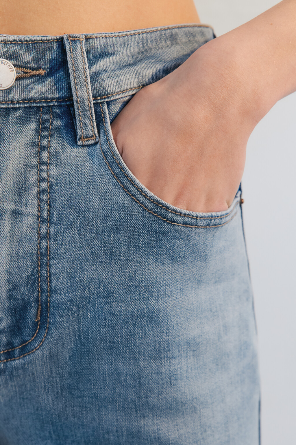 Джинсы клеш с высокой посадкой - цвет голубой - 5