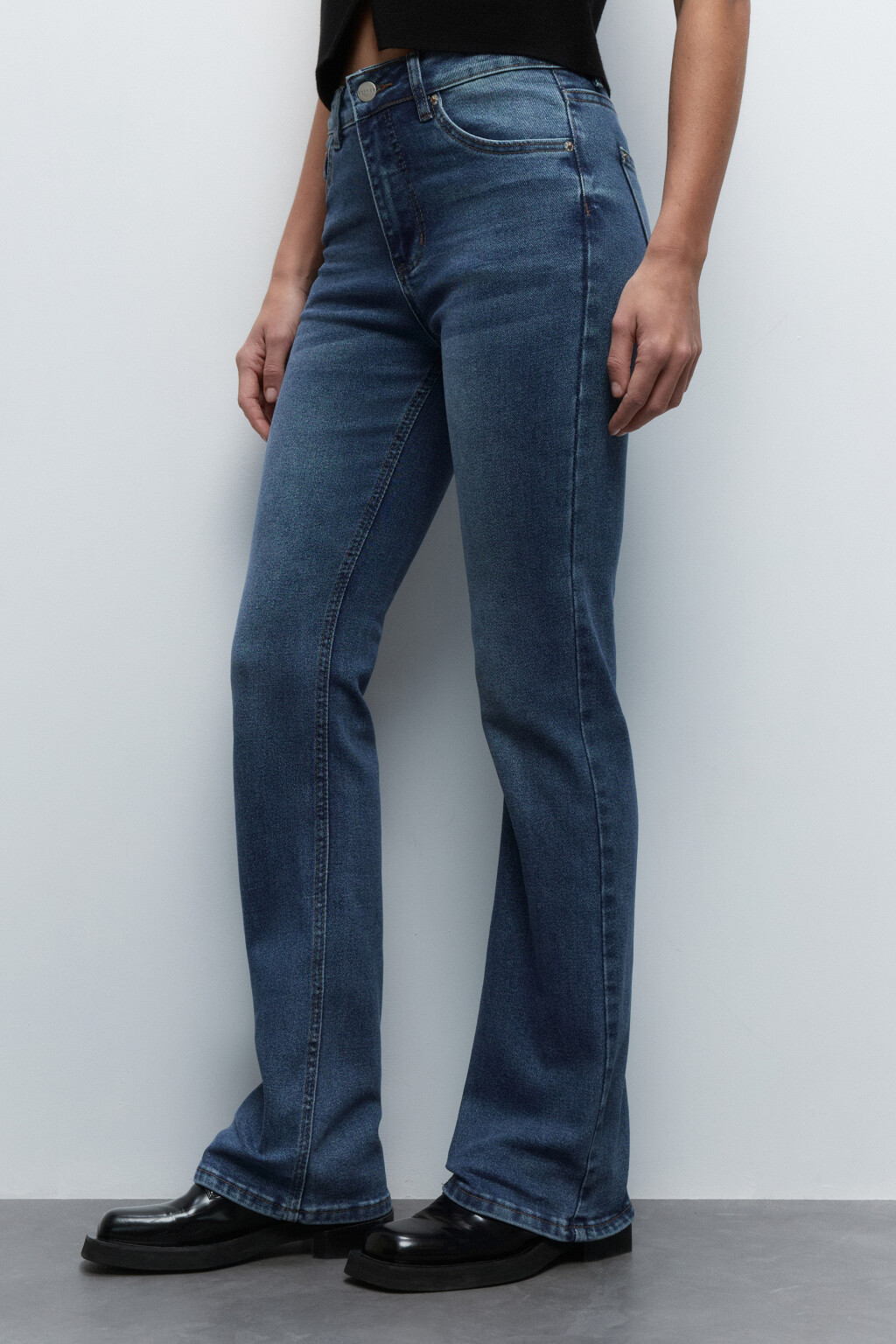 Джинсы клеш с высокой посадкой - цвет голубой - 3