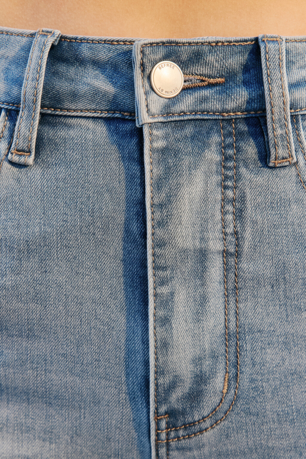 Джинсы клеш с высокой посадкой - цвет голубой - 6