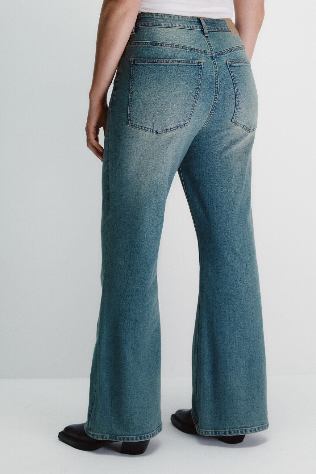 Джинсы клеш с высокой посадкой - цвет синий - 4