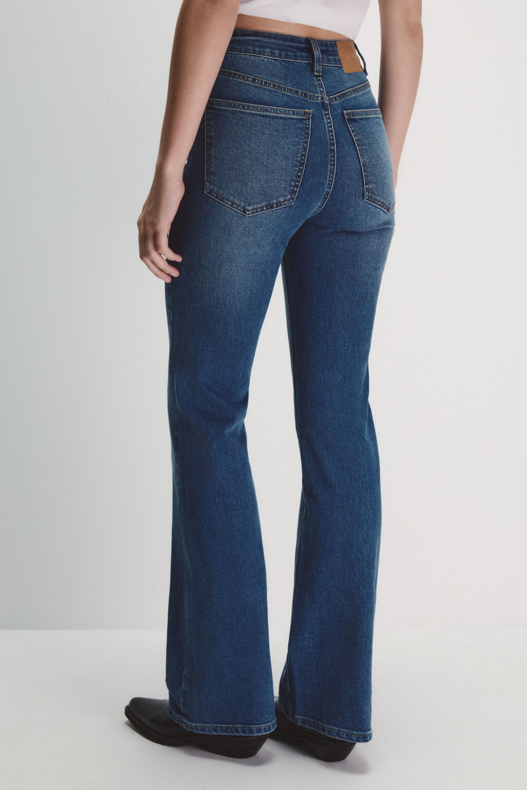 Джинсы клеш с высокой посадкой - цвет голубой - 3