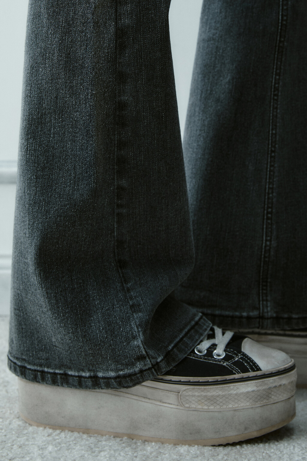 Джинсы flare расклешенные с высокой посадкой - цвет серый - 7