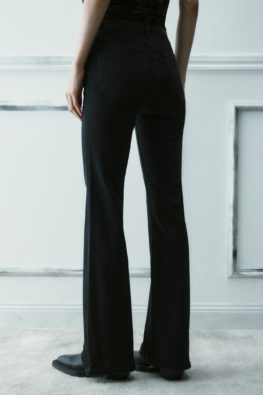 Джинсы flare расклешенные с высокой посадкой - цвет черный - 3