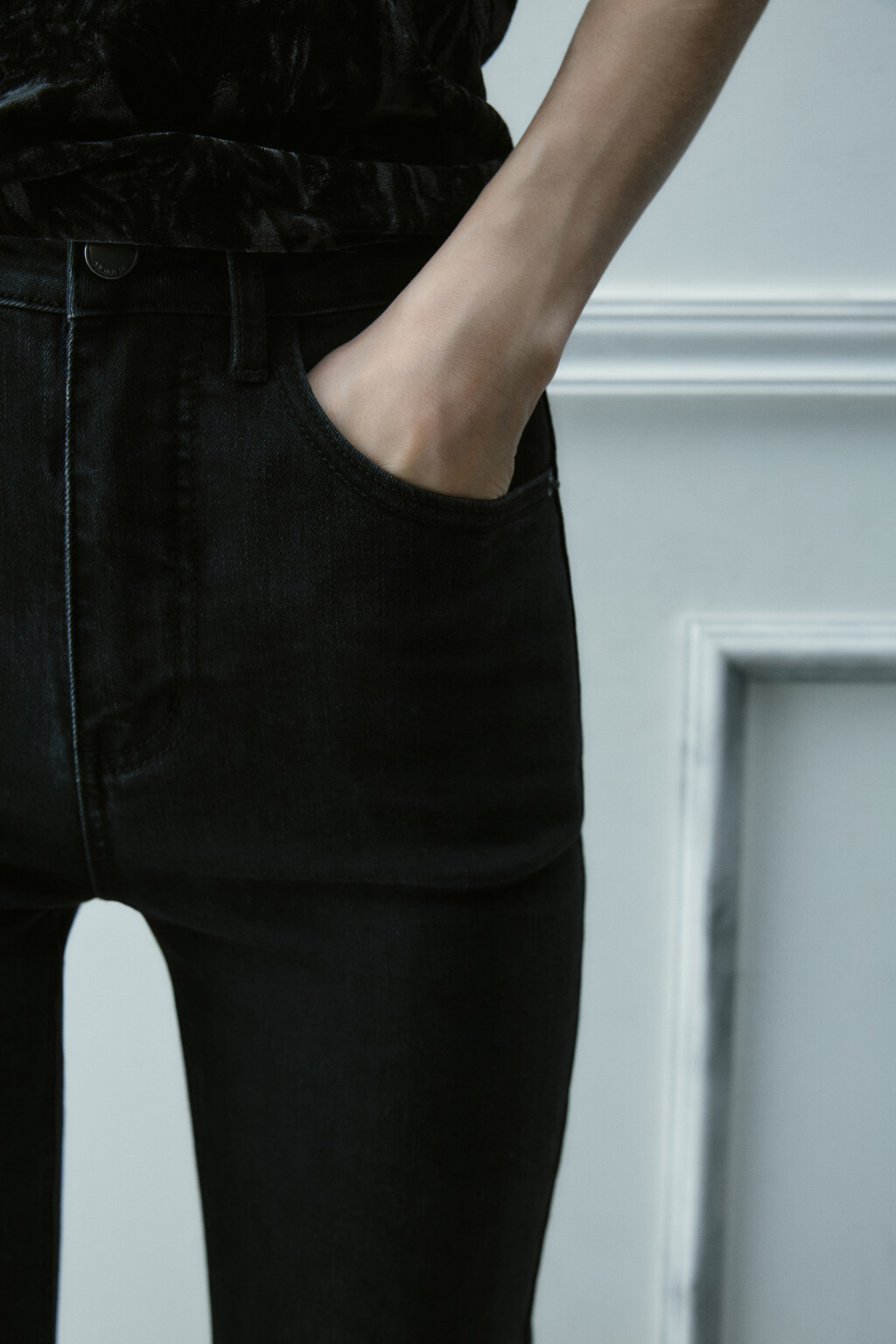 Джинсы flare расклешенные с высокой посадкой - цвет черный - 5