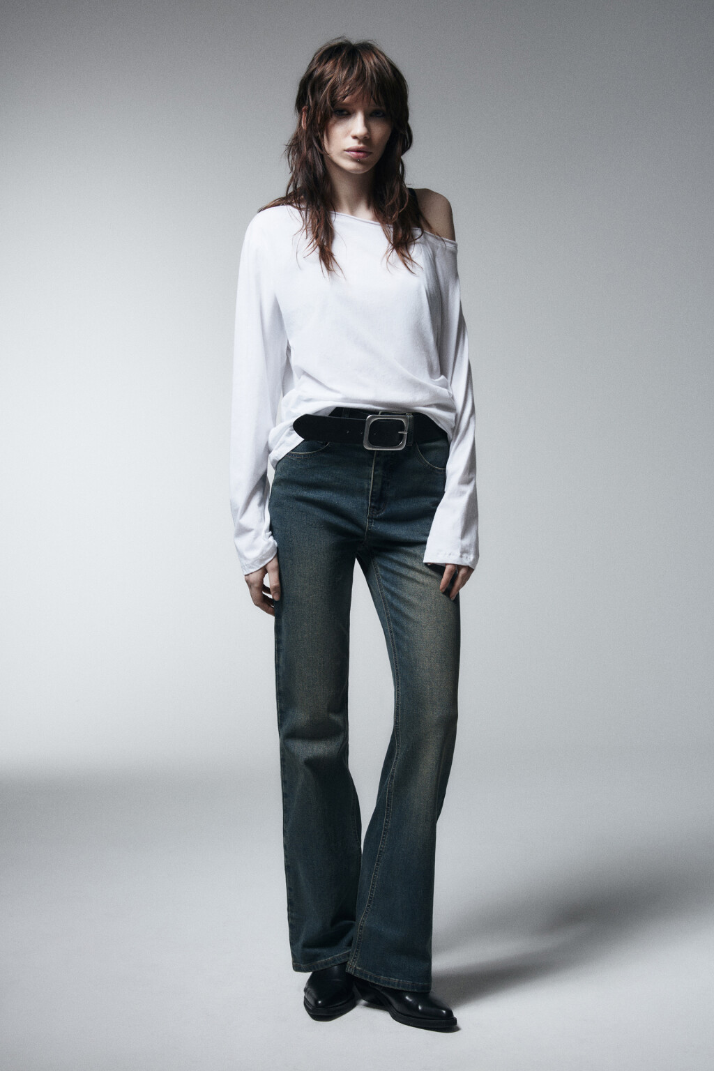 Джинсы клеш с высокой посадкой - цвет темный тинт - 4