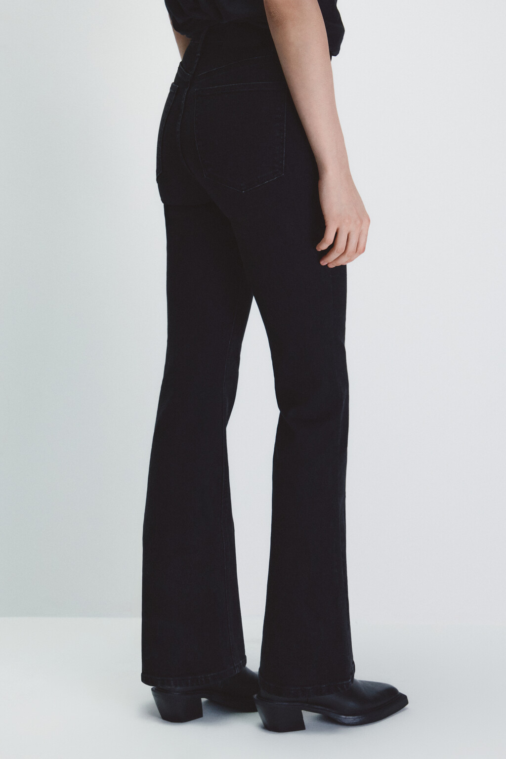 Джинсы клеш с высокой посадкой - цвет черный - 3