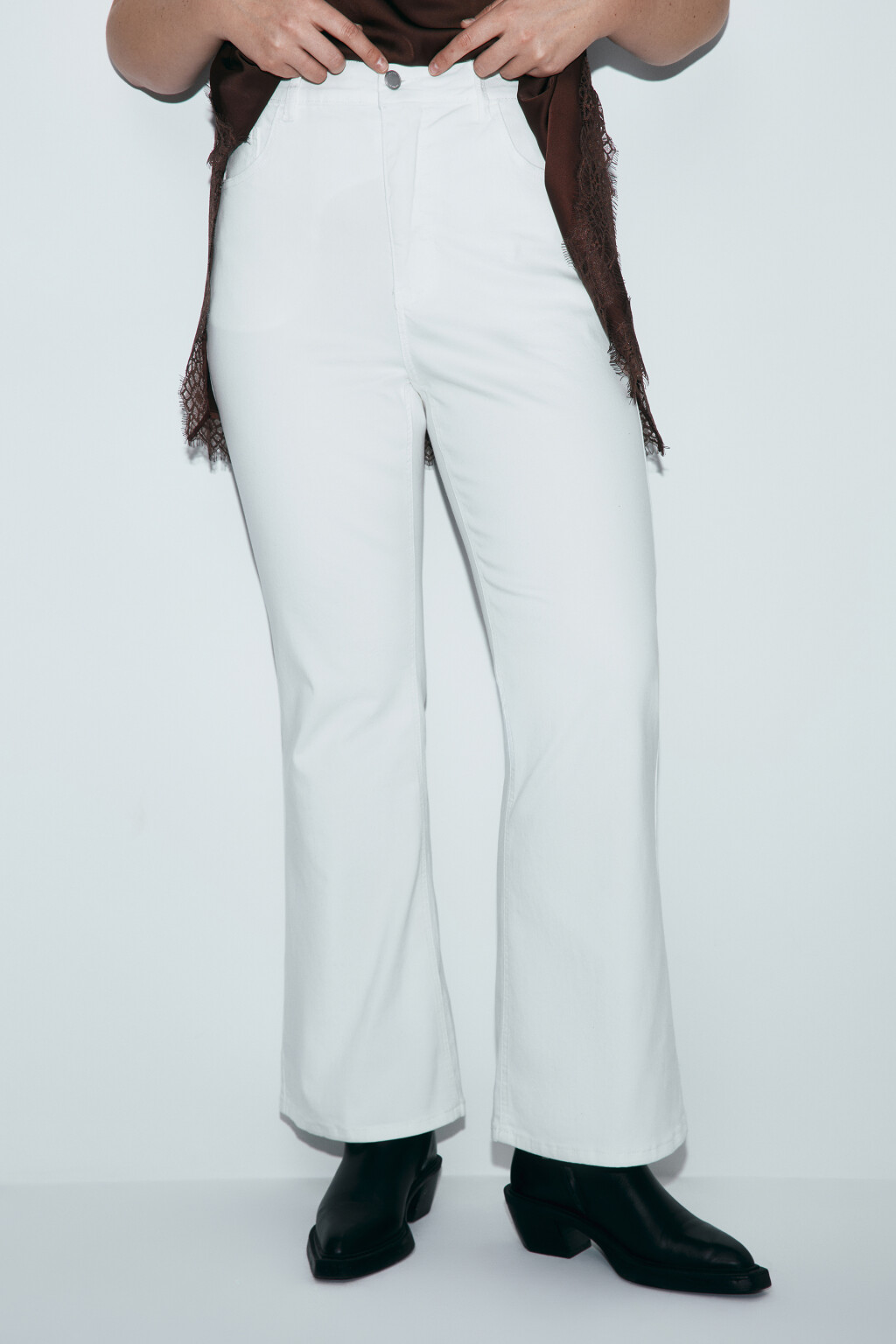 Джинсы клеш с высокой посадкой - цвет белый - 3