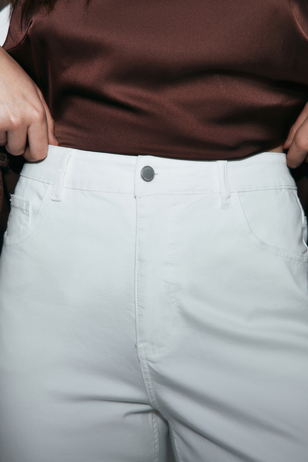 Джинсы клеш с высокой посадкой - цвет белый - 6