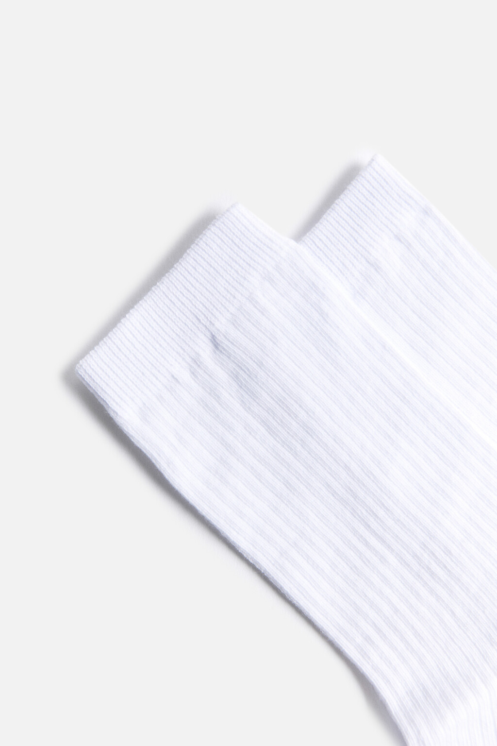 Носки высокие базовые в рубчик - цвет белый - 2