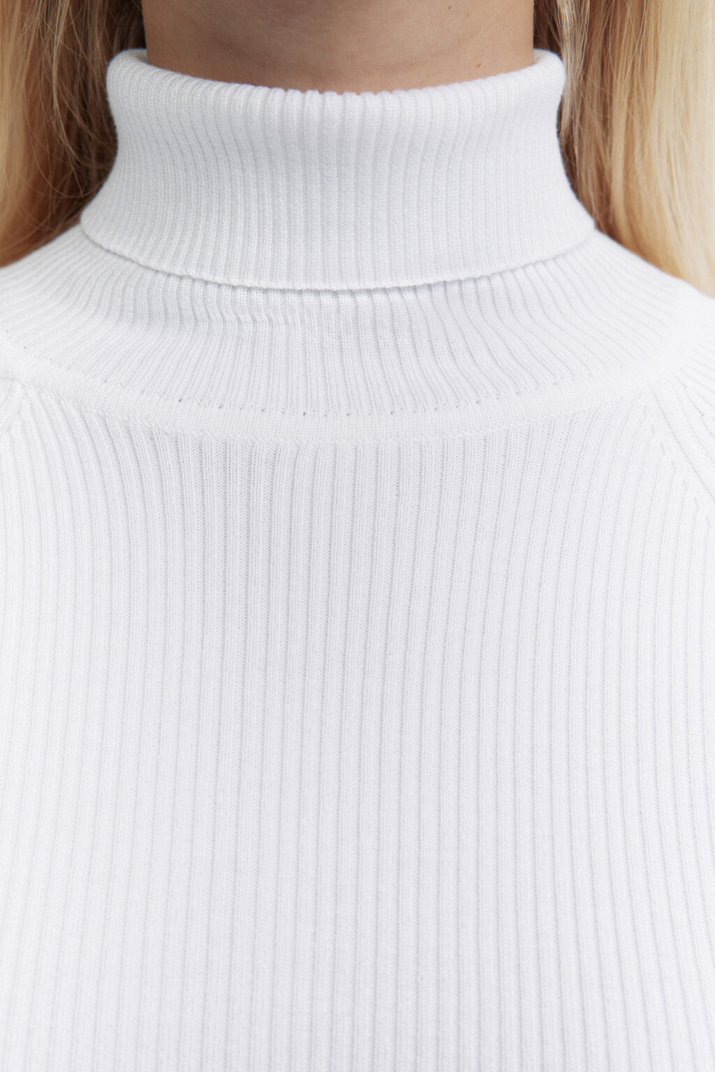 Водолазка GINA вискозная с рукавами реглан - цвет молочный - 6