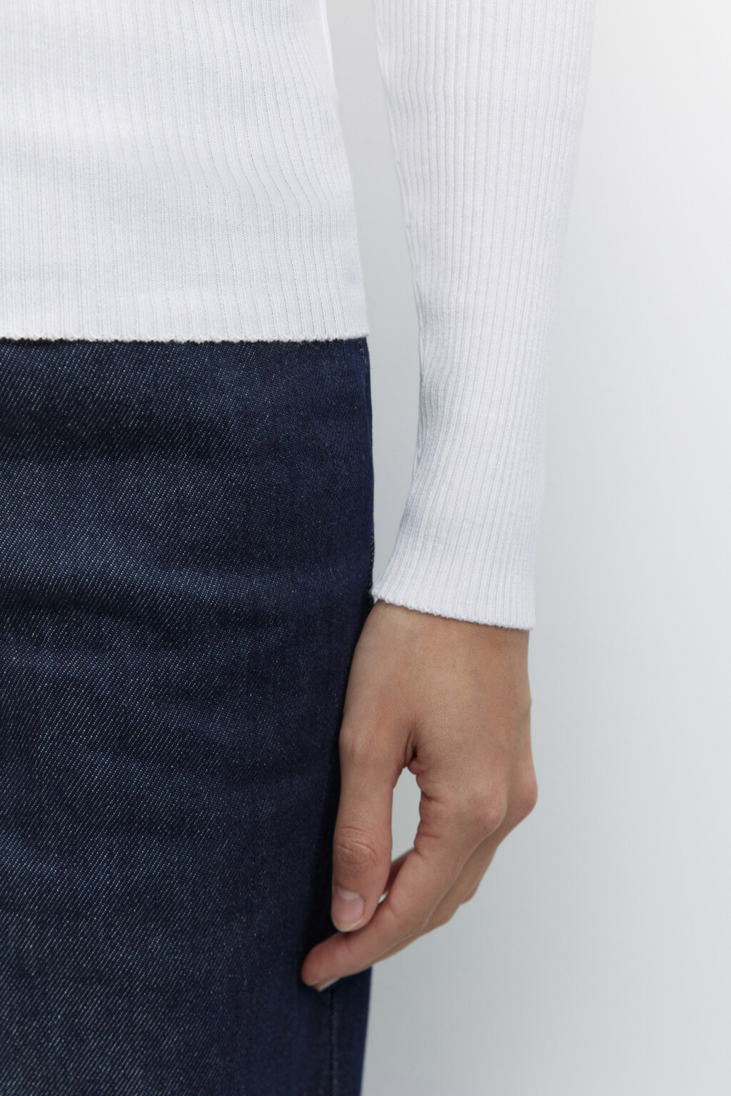 Водолазка GINA вискозная с рукавами реглан - цвет молочный - 7