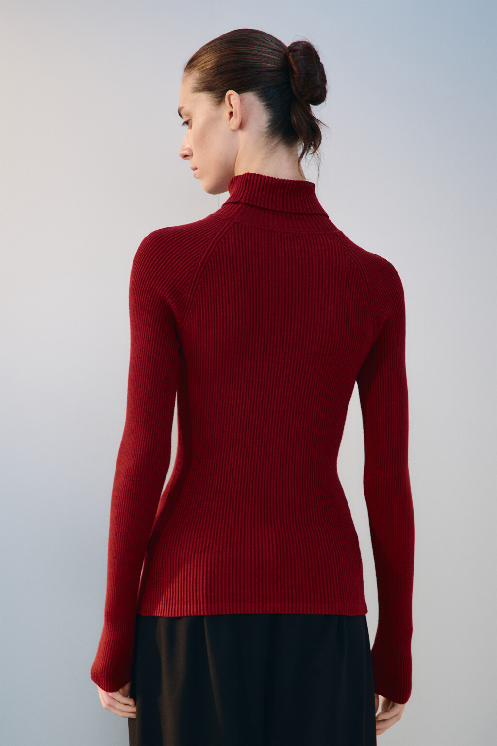 Водолазка вискозная в рубчик - цвет бордовый - 3