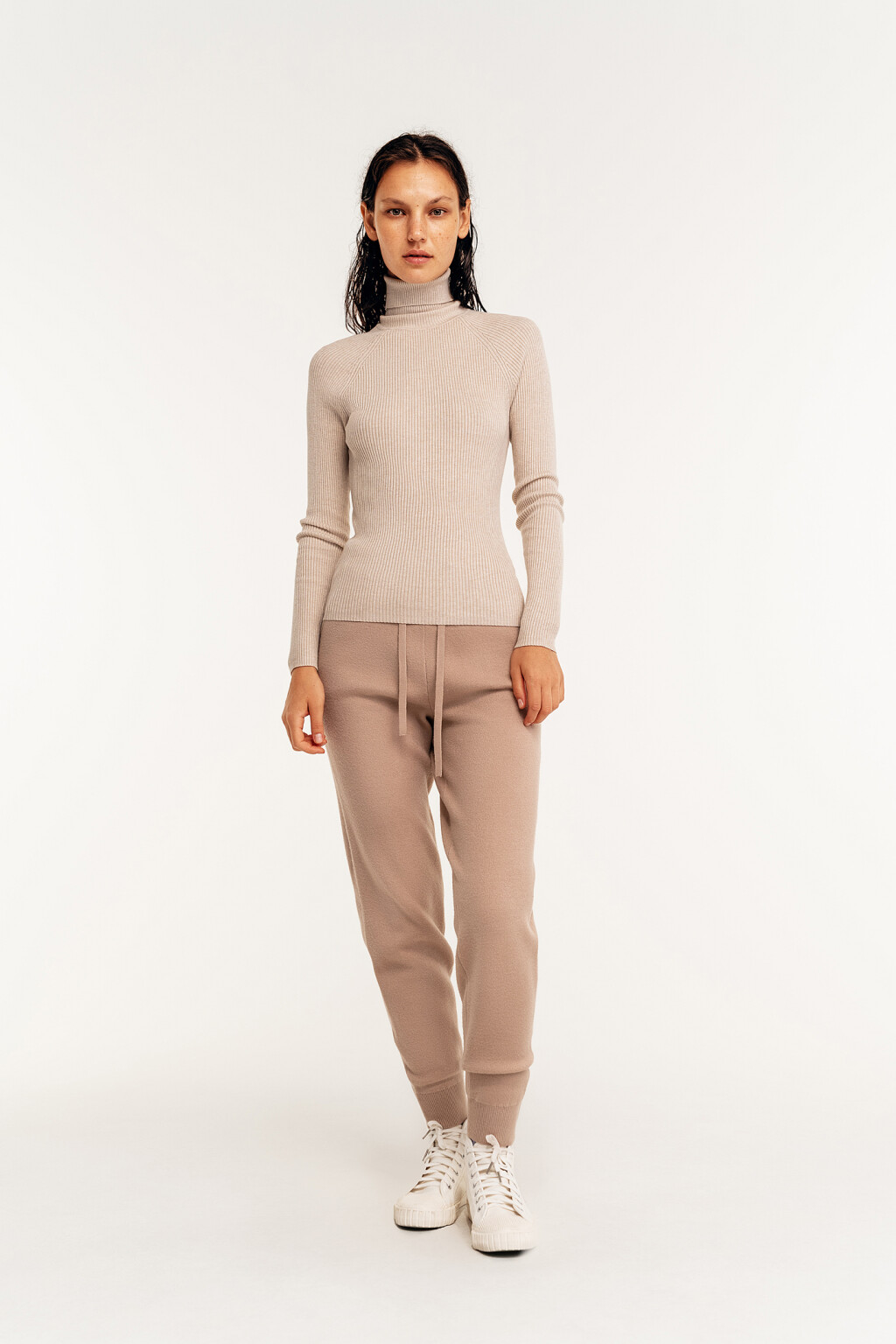 свитер женский - цвет бежевый - 2