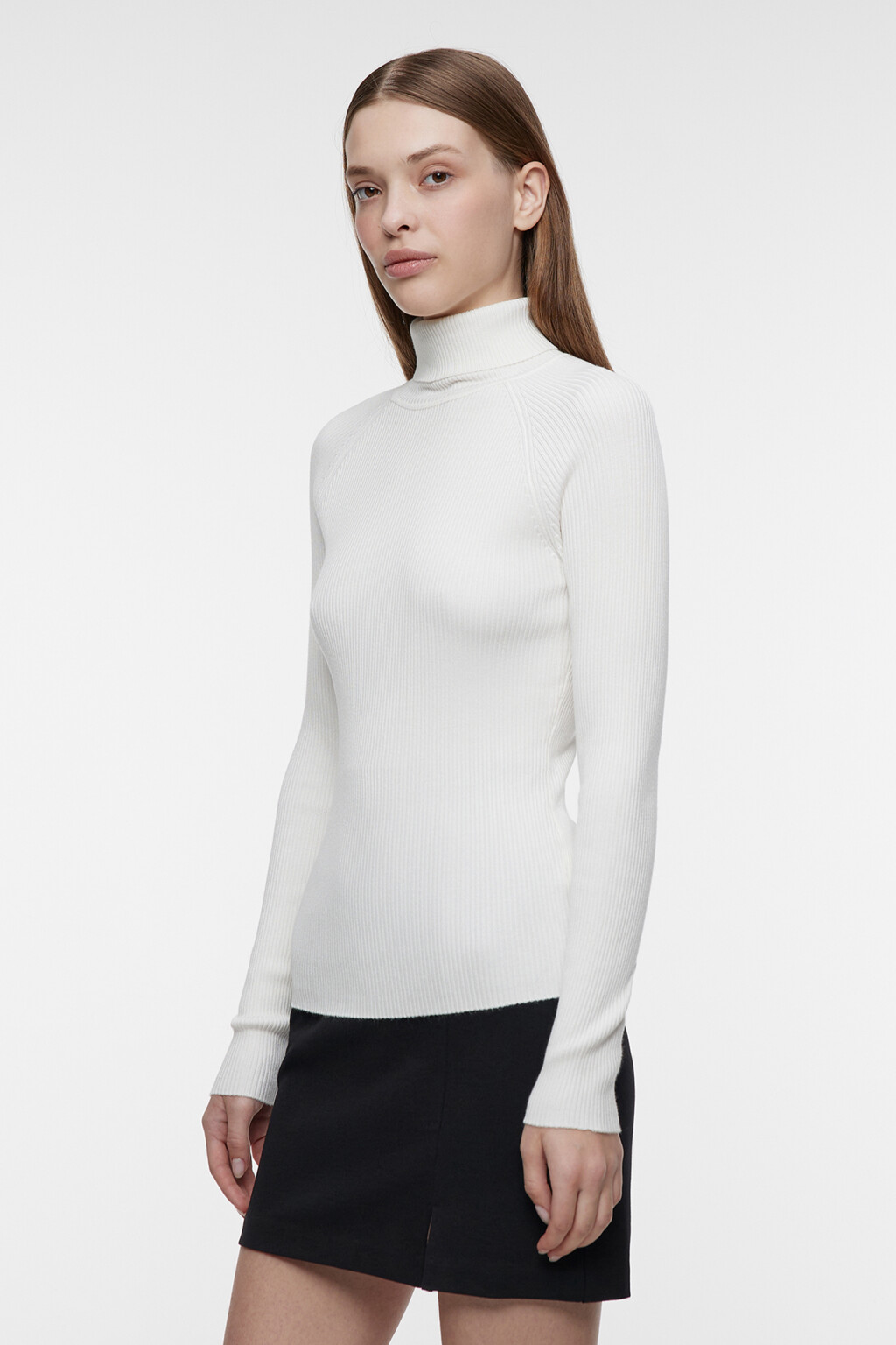 Водолазка GINA вискозная с рукавами реглан - цвет молочный - 3