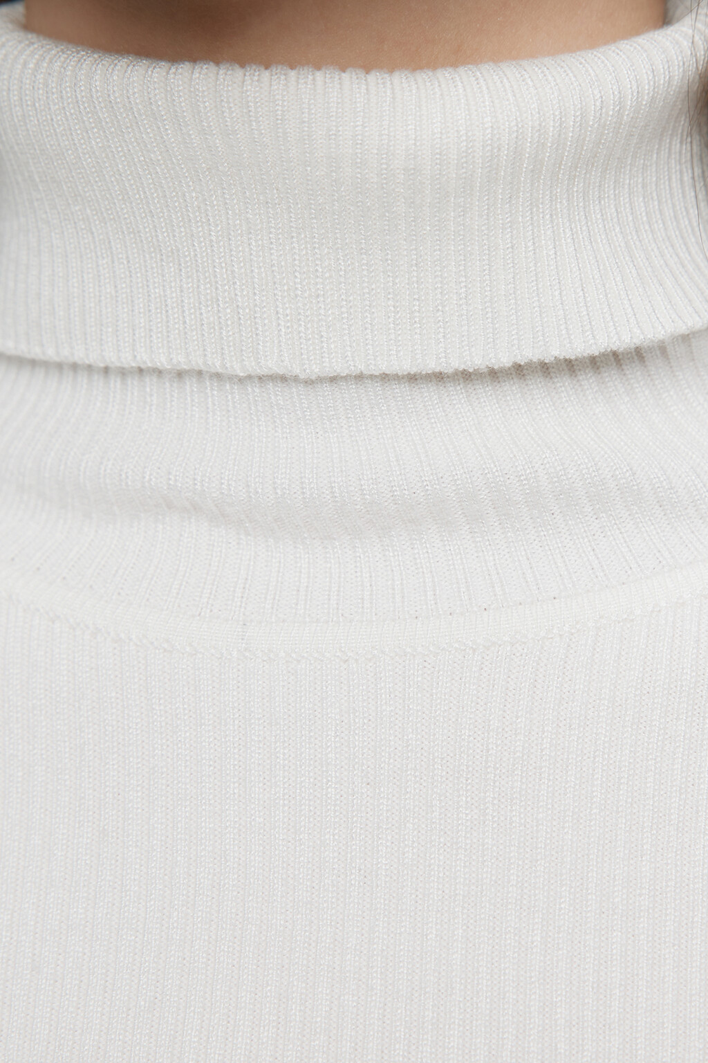 Водолазка GINA вискозная с рукавами реглан - цвет молочный - 6