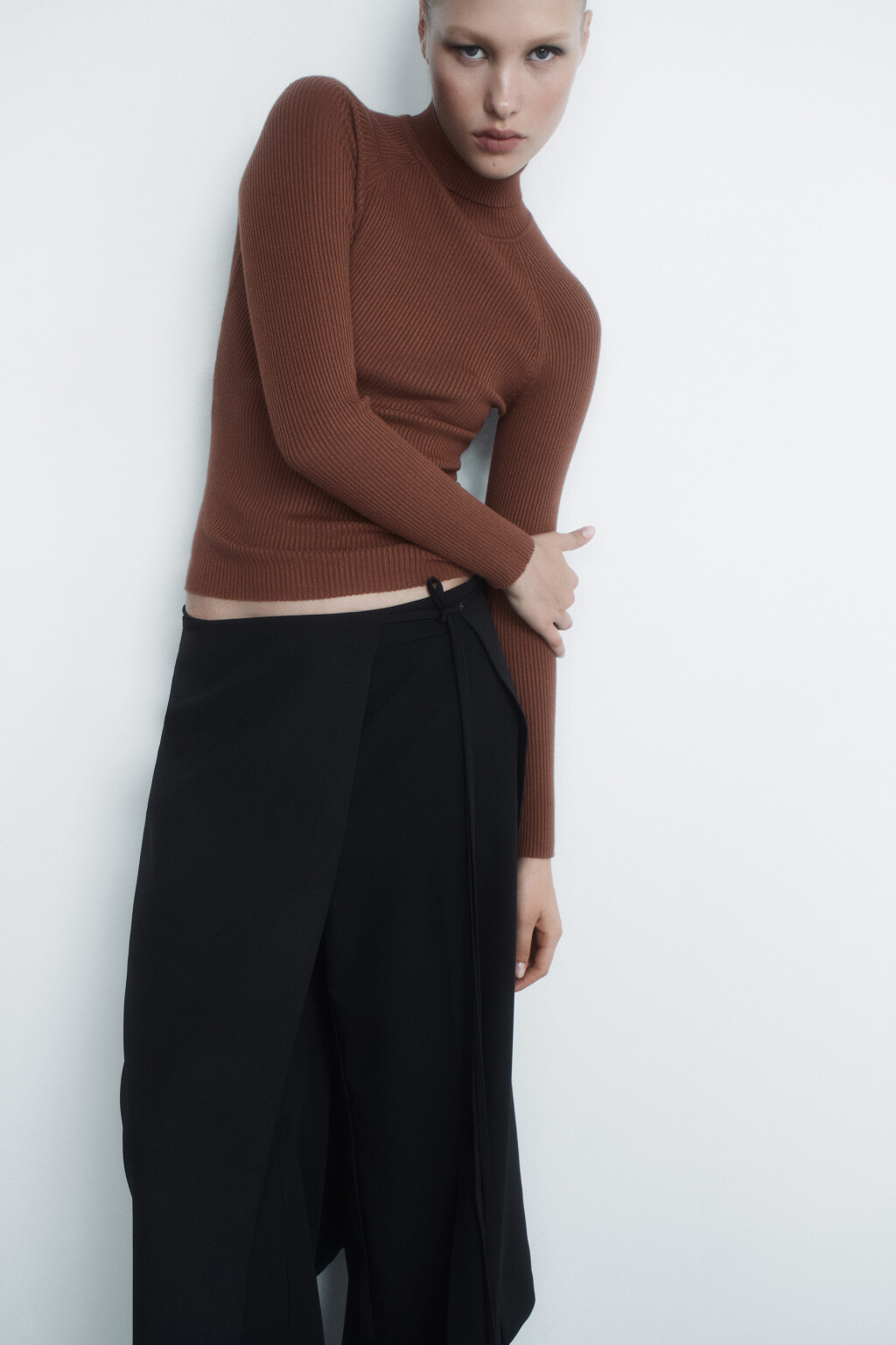 Водолазка GINA вискозная с рукавами реглан - цвет бежевый - 9