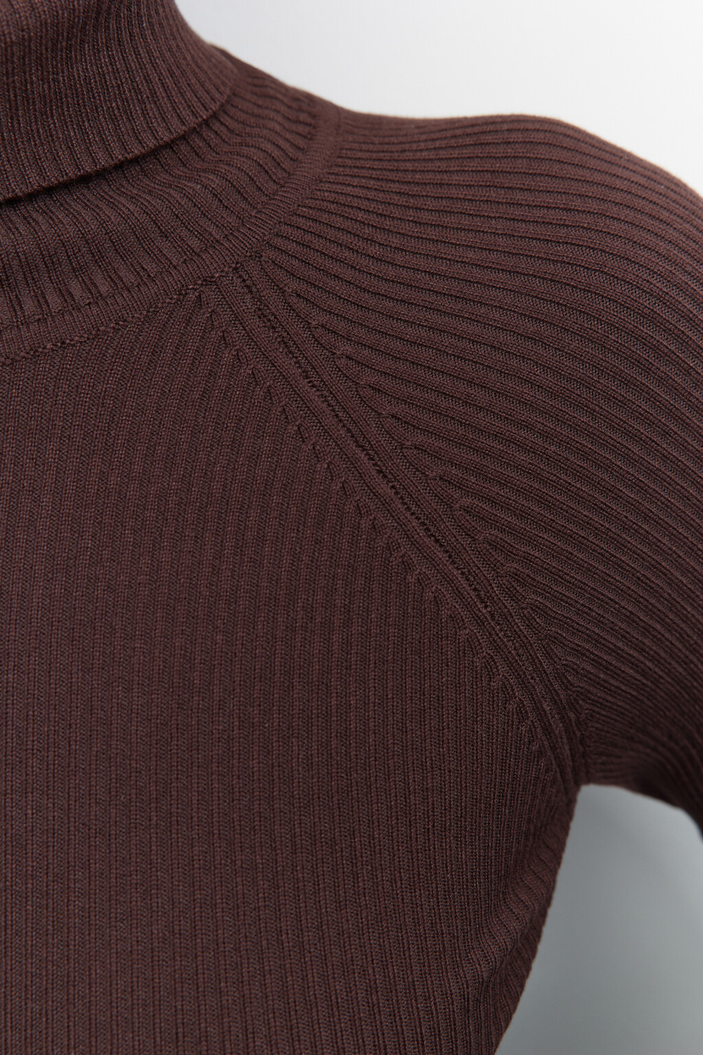 Водолазка GINA вискозная с рукавами реглан - цвет коричневый - 6