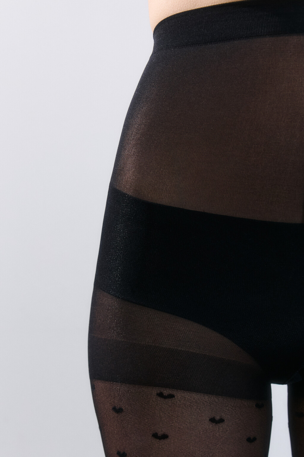 Колготки капроновые в сердечко - цвет черный - 3