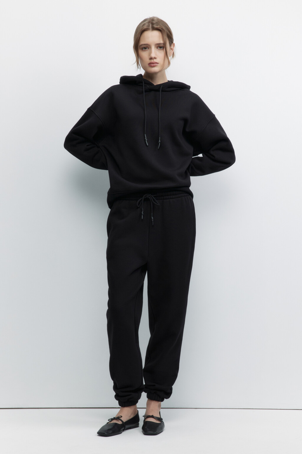 Толстовка HOODY оверсайз с капюшоном - цвет черный - 1