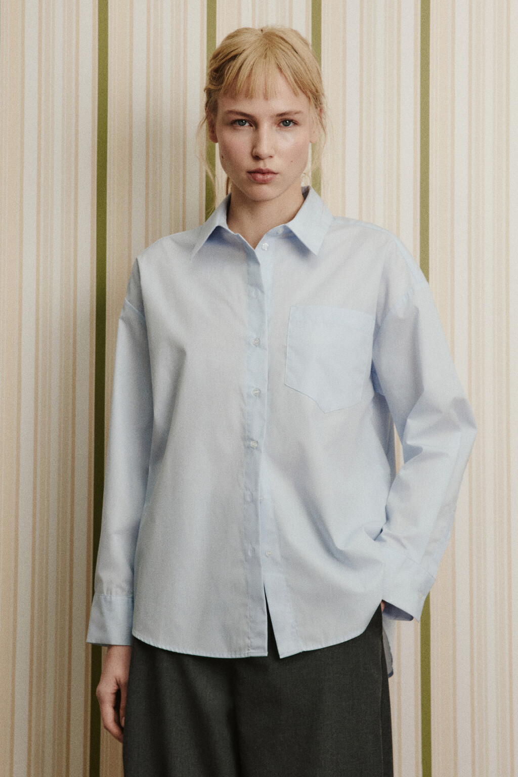 Рубашка oversize с карманом - цвет белый - 4