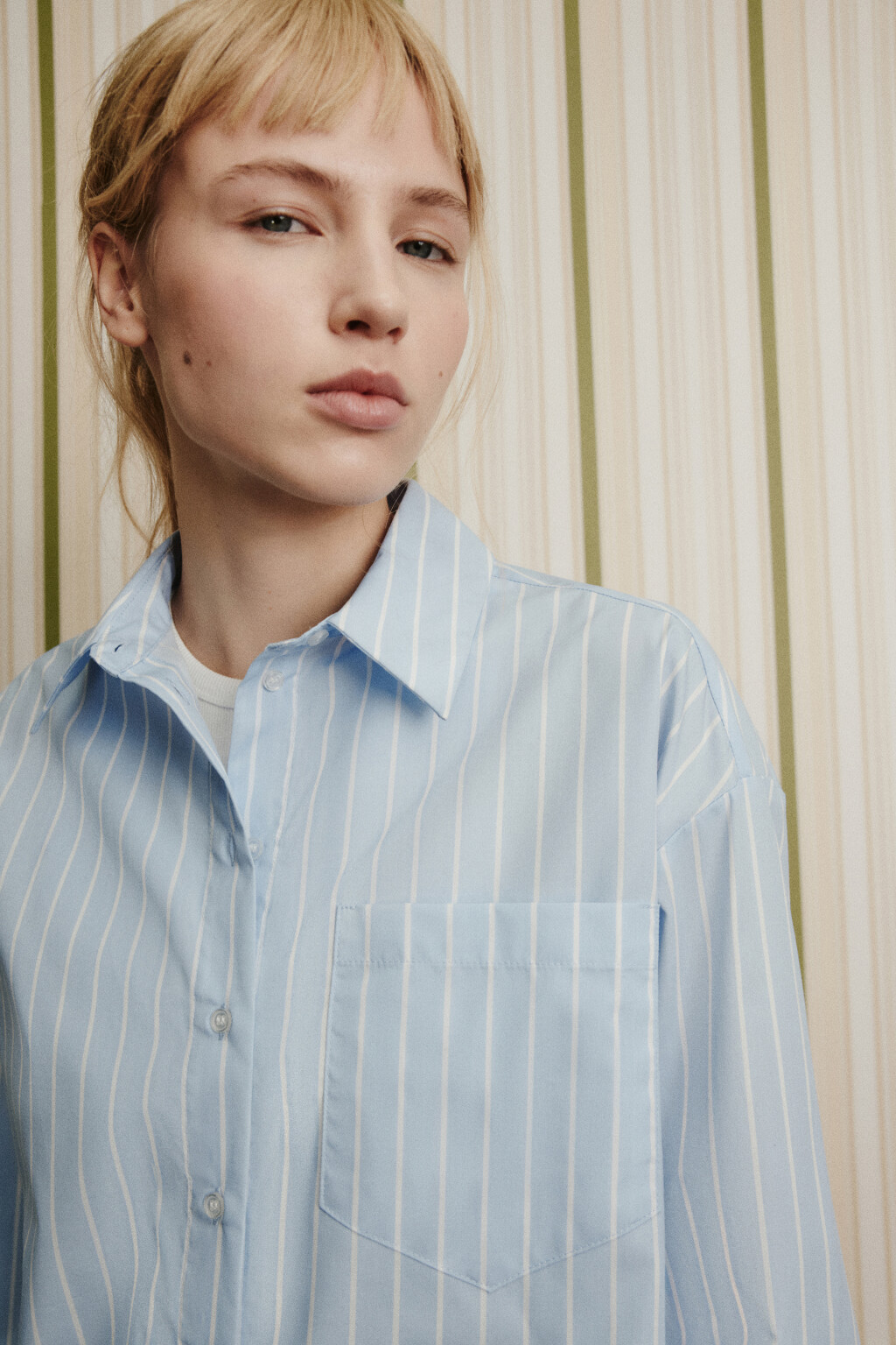 Рубашка oversize в полоску - цвет голубой - 7