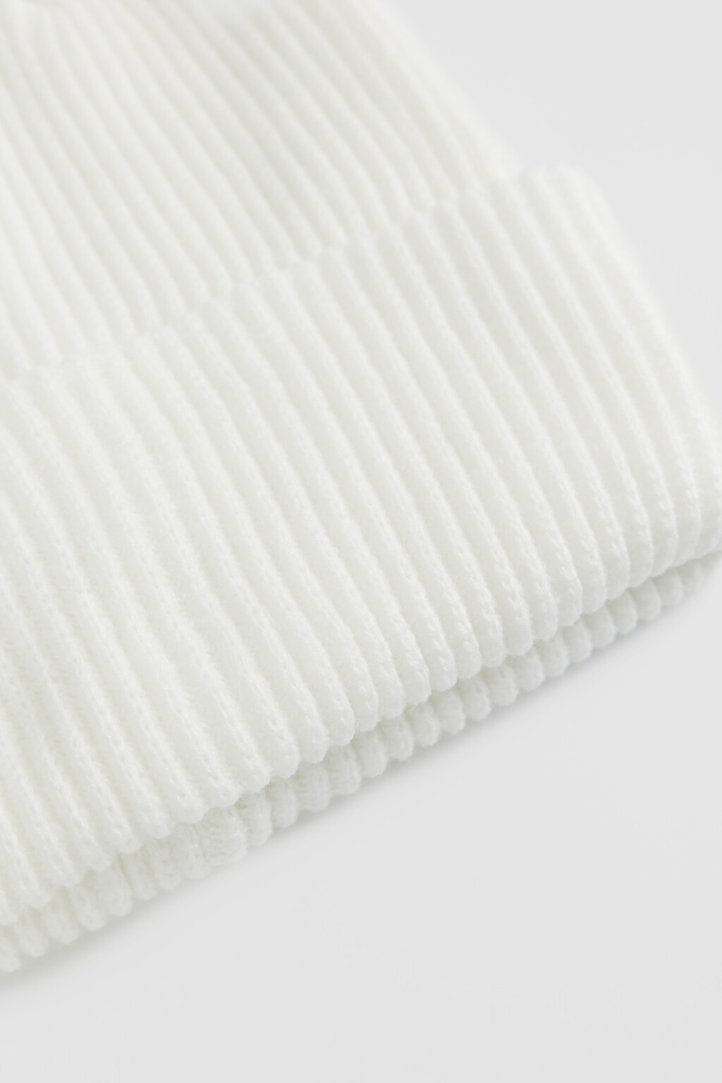 Шапка-бини HatBar из переработанного полиэстера - цвет молочный - 3