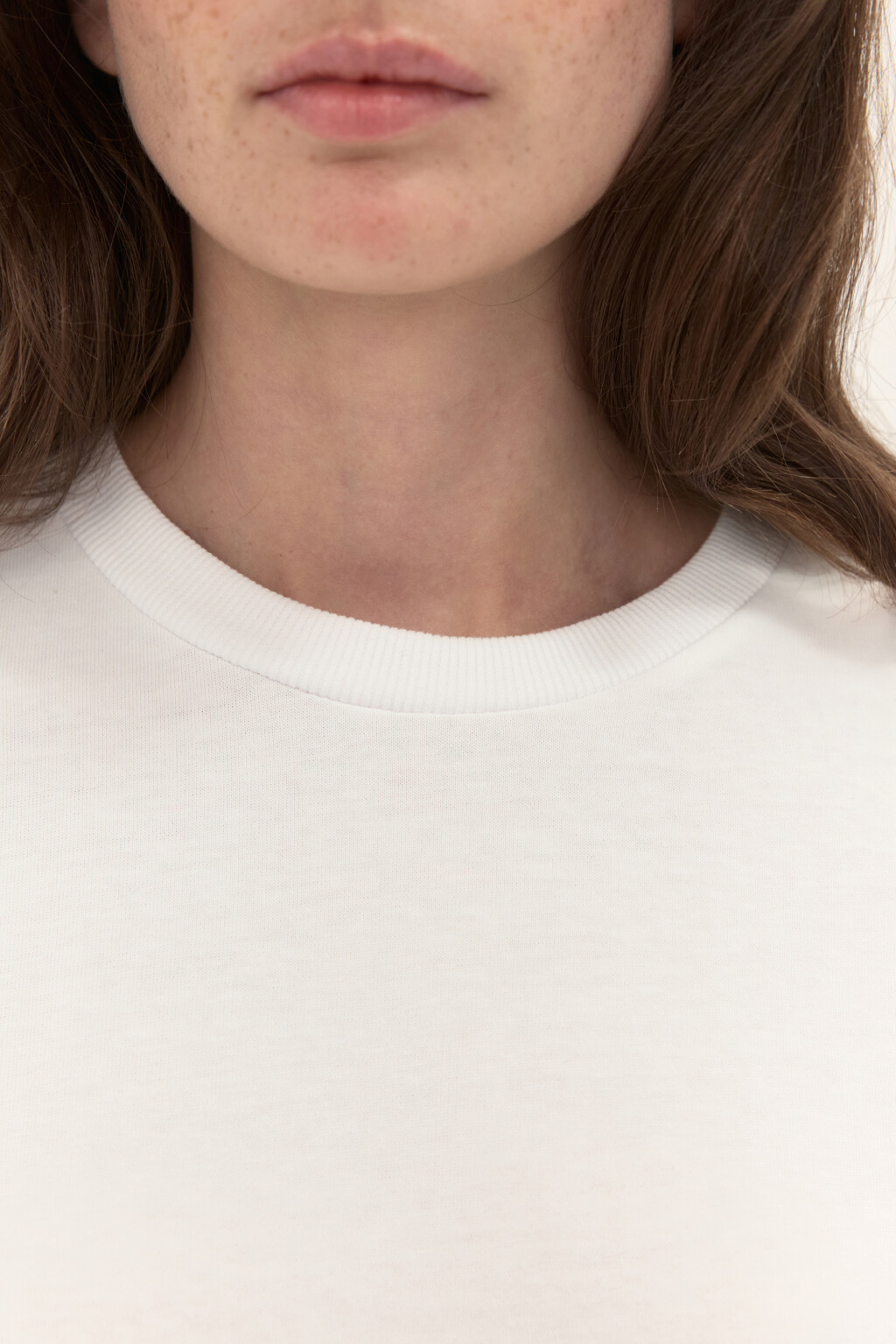 Футболка из плотного трикотажа - цвет белый - 6