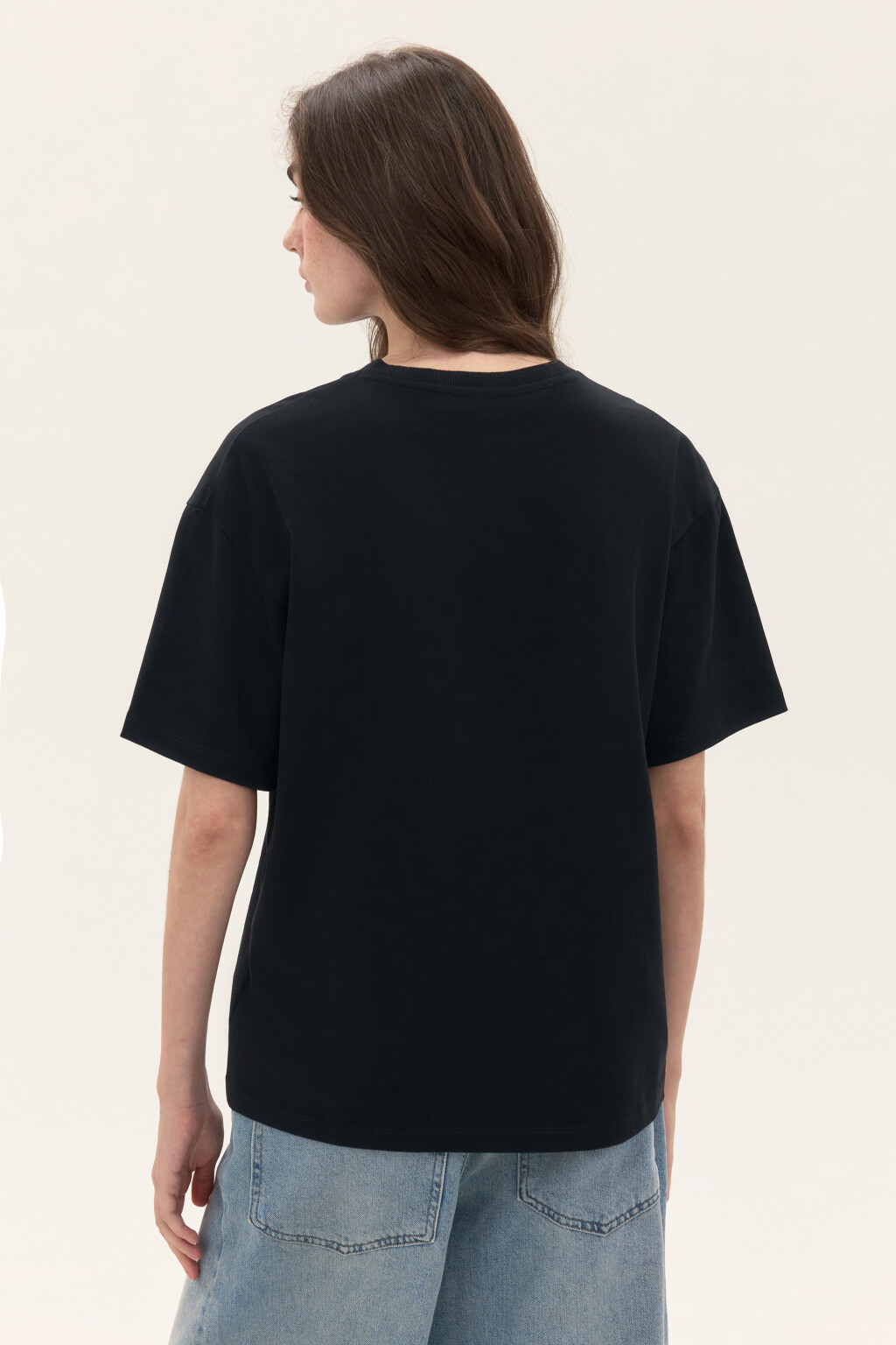 Футболка из плотного трикотажа - цвет черный - 4