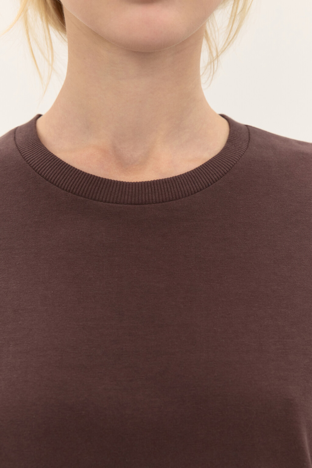 Футболка из плотного трикотажа - цвет коричневый - 5