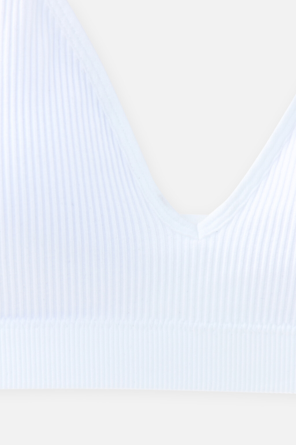 Бюстгальтер-топ бесшовный - цвет белый - 3