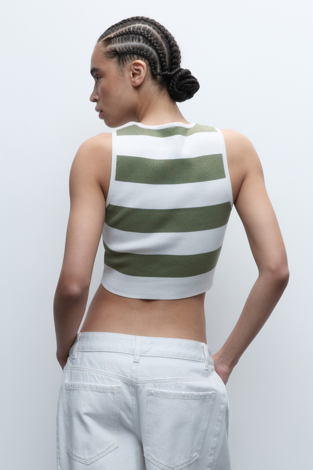 Топ-майка вискозный облегающий тонкой вязки - цвет зеленый - 4