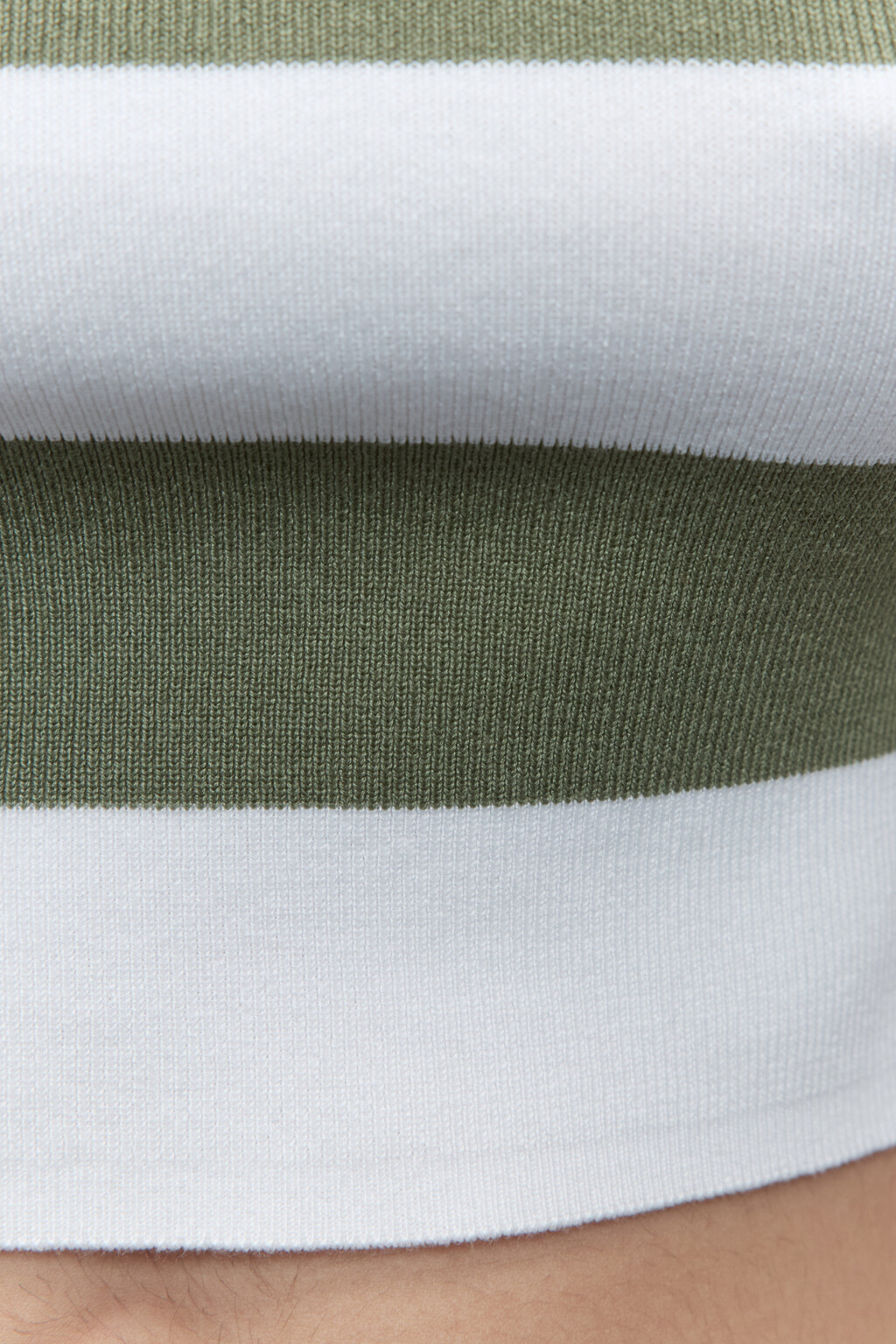 Топ-майка вискозный облегающий тонкой вязки - цвет зеленый - 7