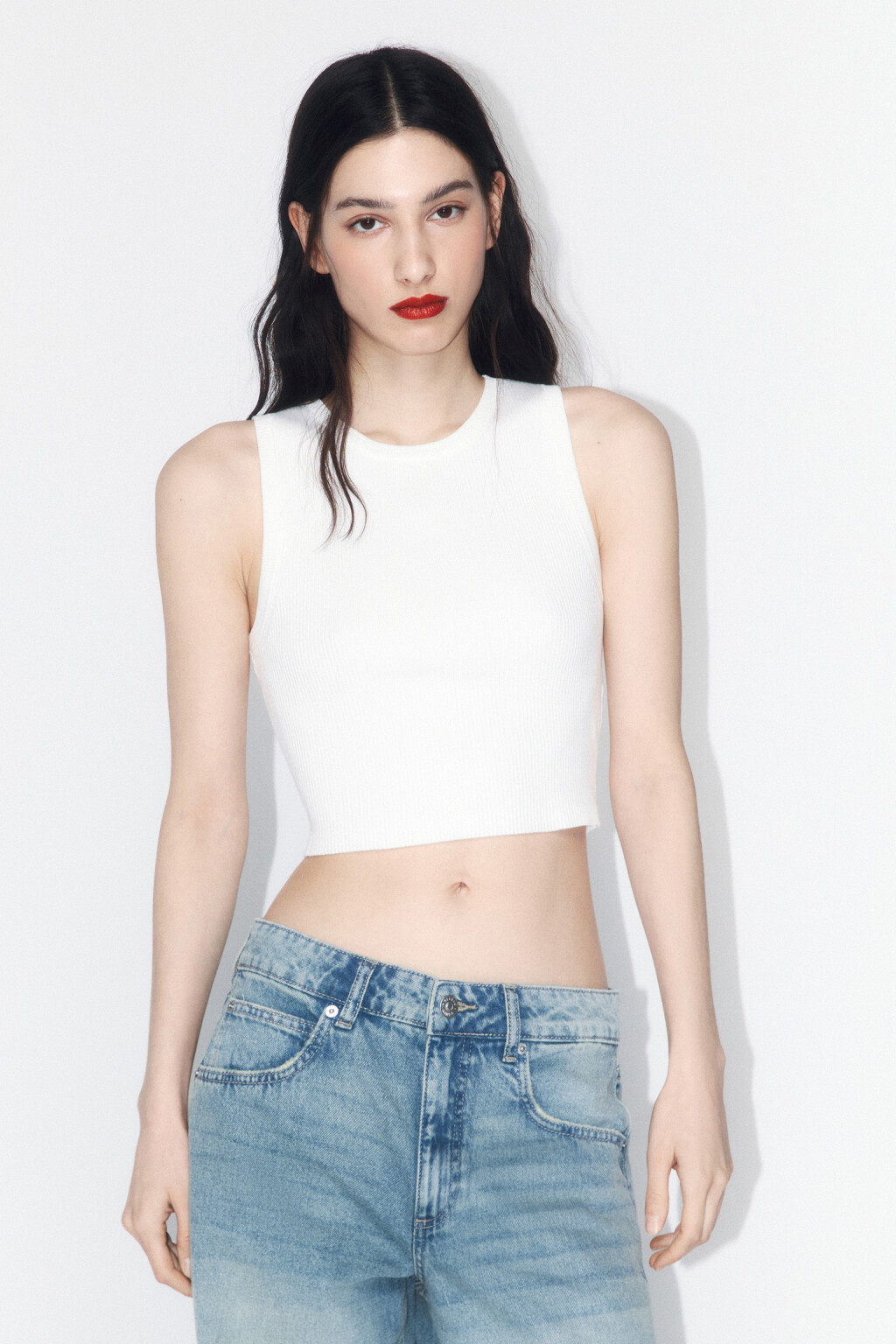 Топ-майка вискозный на широких бретелях - цвет молочный - 3