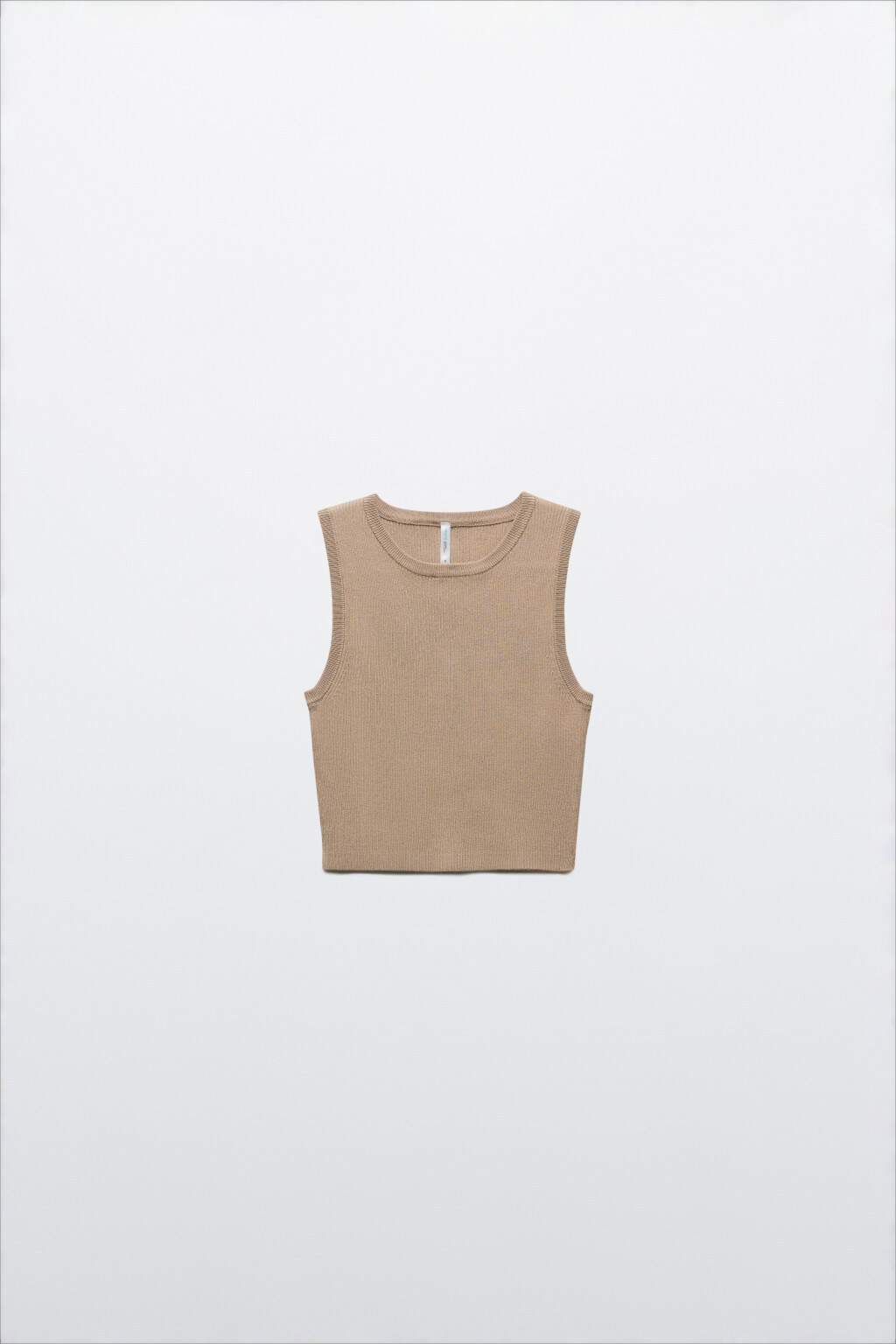 Топ-майка вискозный на широких бретелях - цвет бежевый - 7