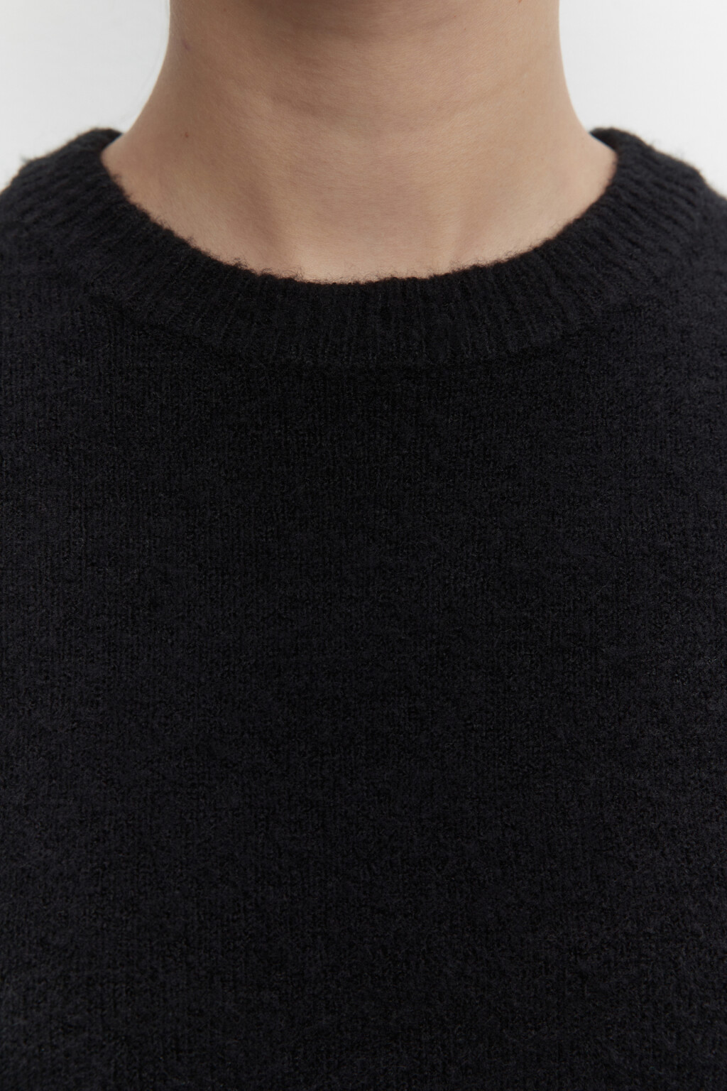 Джемпер толстой вязки базовый - цвет черный - 5