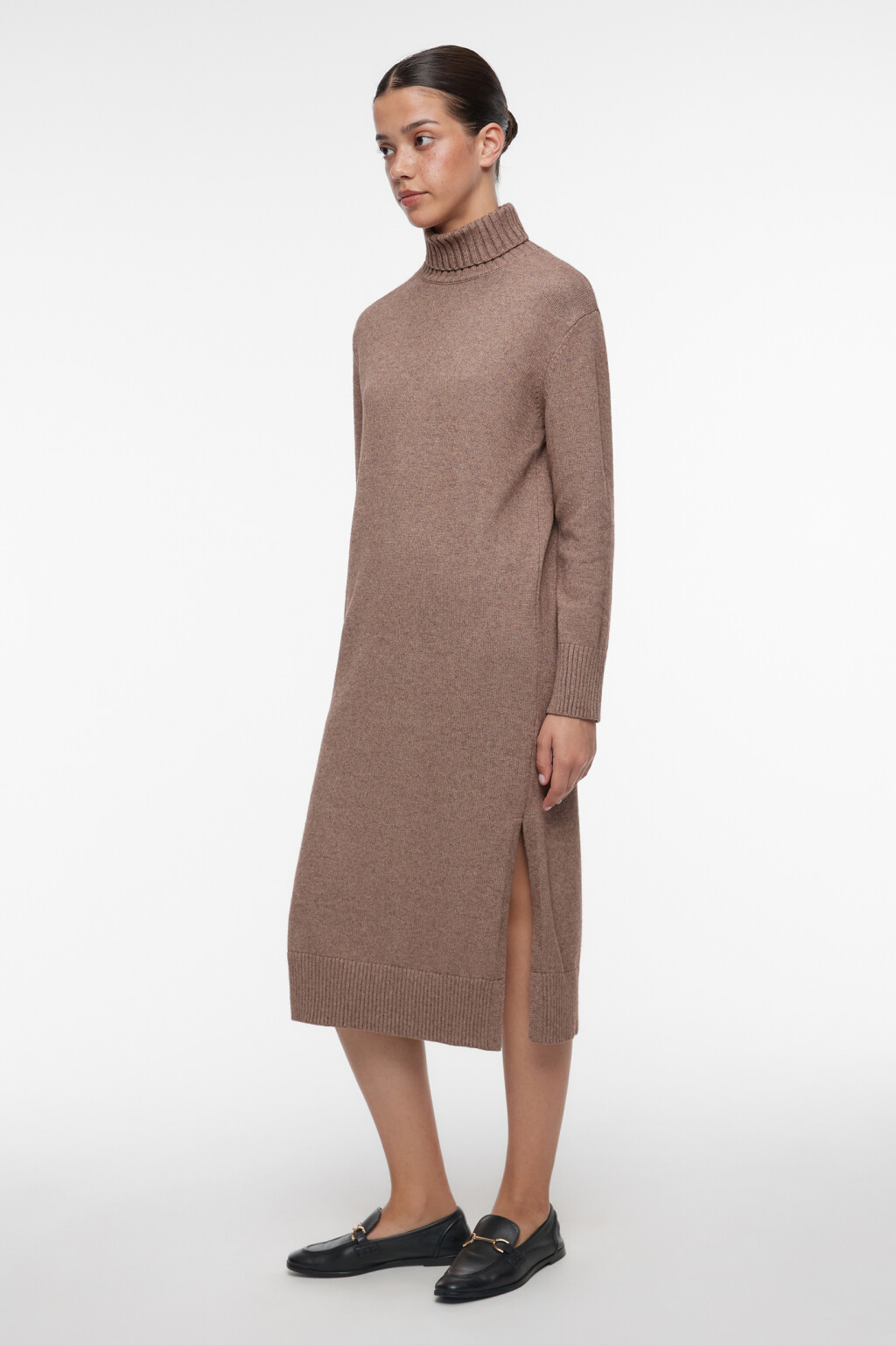 Платье-свитер KnitMidiDress вязаное с разрезом - цвет бежевый - 4