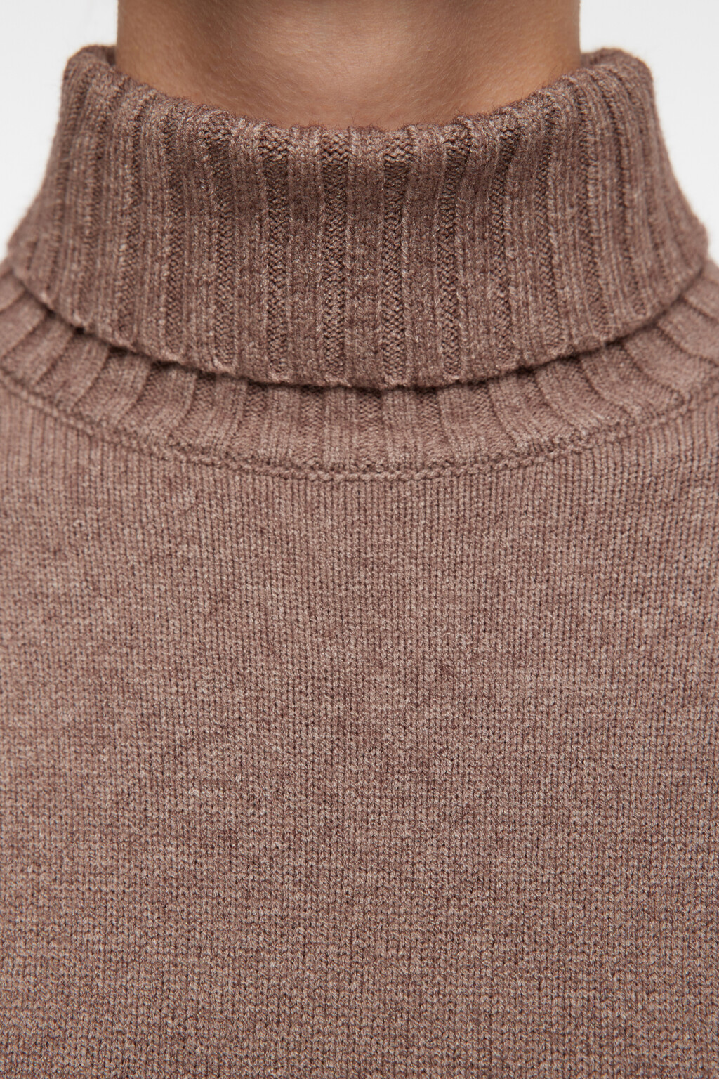 Платье-свитер KnitMidiDress вязаное с разрезом - цвет бежевый - 6