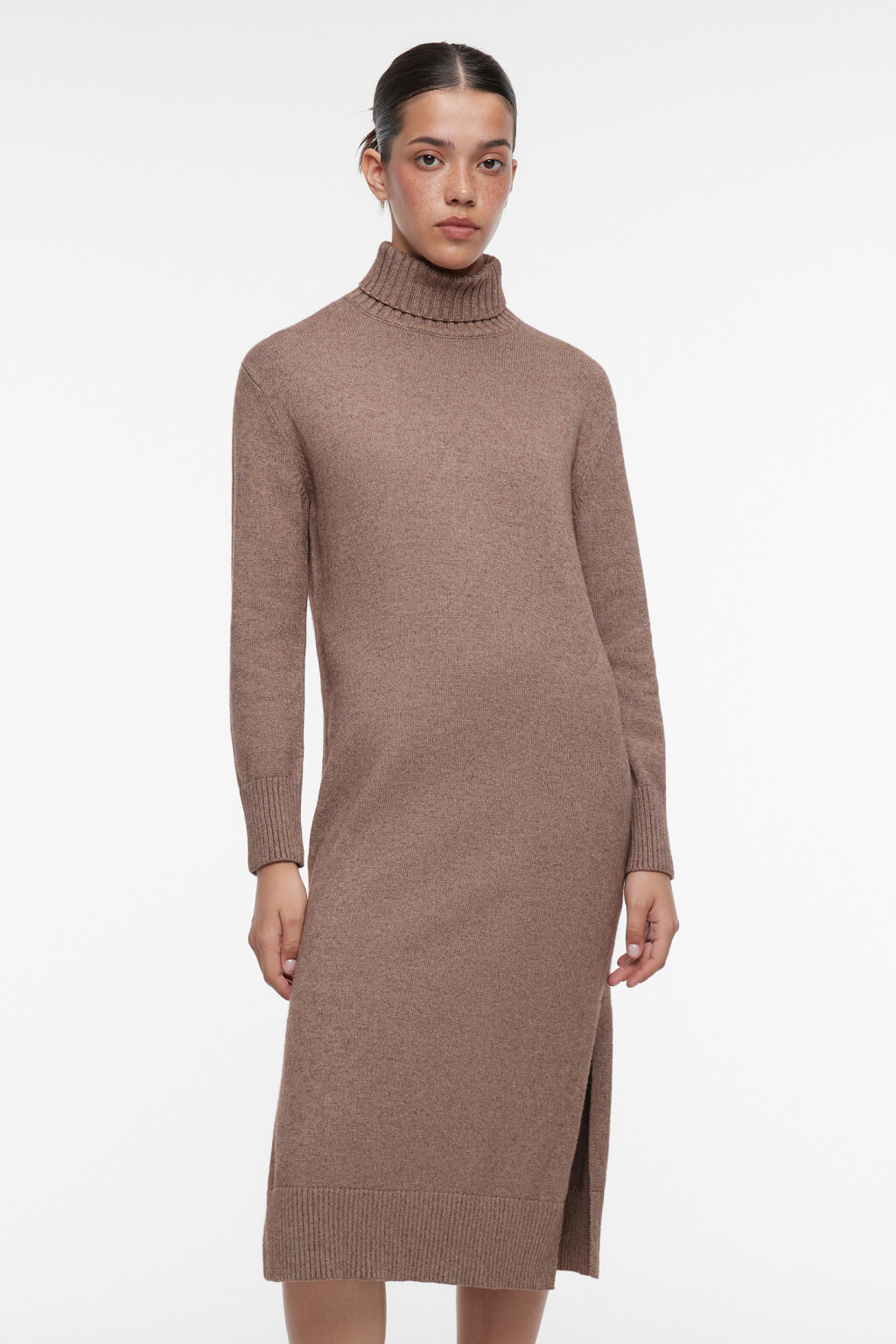 Платье-свитер KnitMidiDress вязаное с разрезом - цвет бежевый - 2